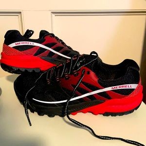 Merrell All About Charge Size 7.5 NEW